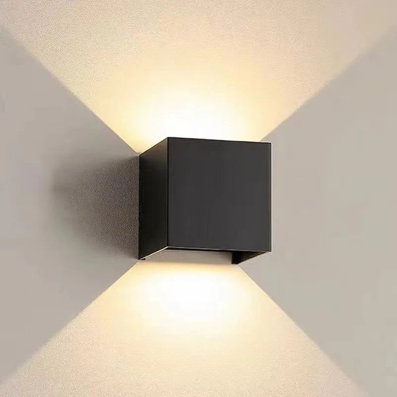 APPLIQUE MURALE LED EN CUBE