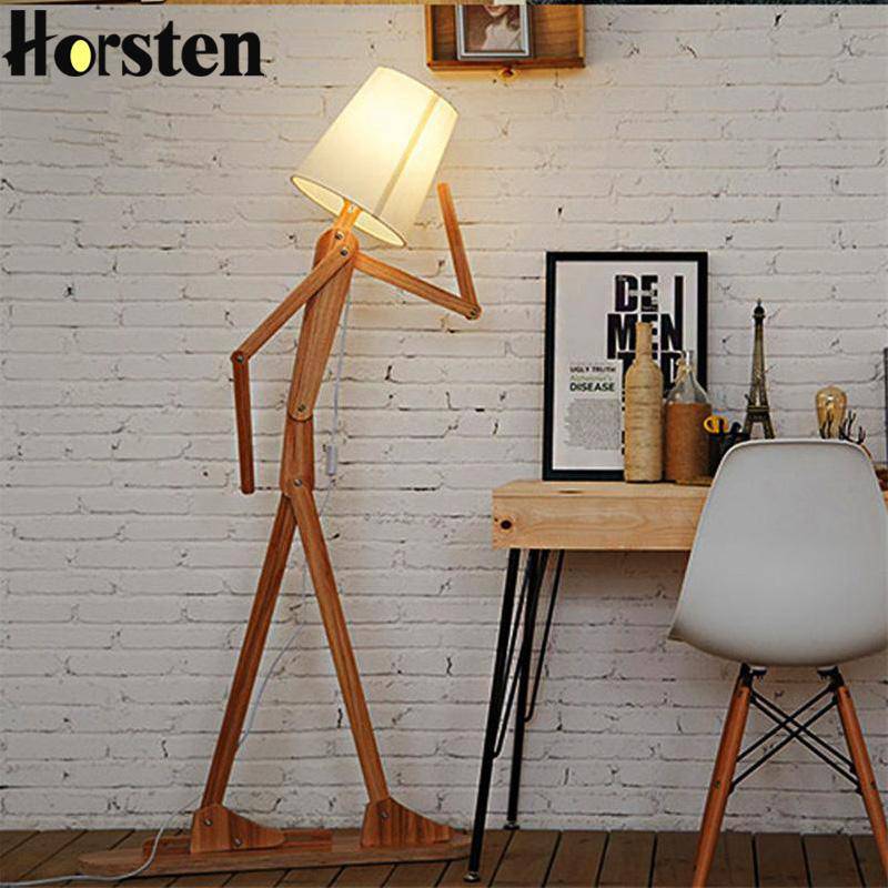 LAMPADAIRE EN BOIS EN FORME DE BONHOMME STYLE JAPONAIS